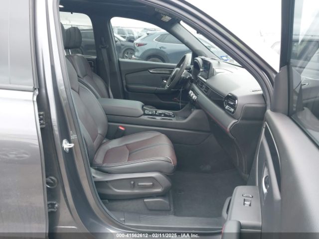 5FNYG1H95SB040182 Honda Pilot Black Edition