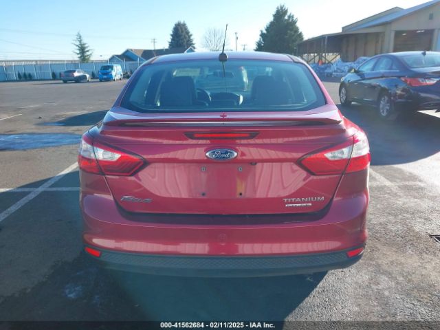 1FADP3J23EL137525 Ford Focus Titanium