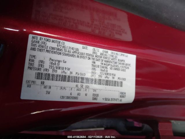 1FADP3J23EL137525 Ford Focus Titanium