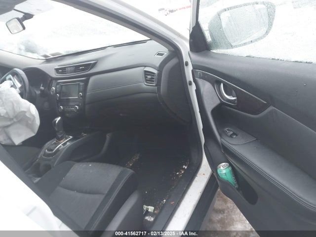 JN8AT2MV9JW354406 Nissan ROGUE SV