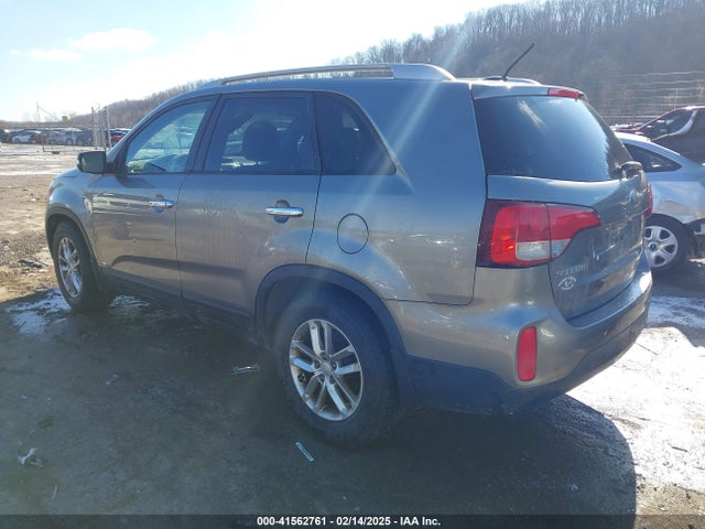 5XYKTCA69EG477824 KIA SORENTO LX