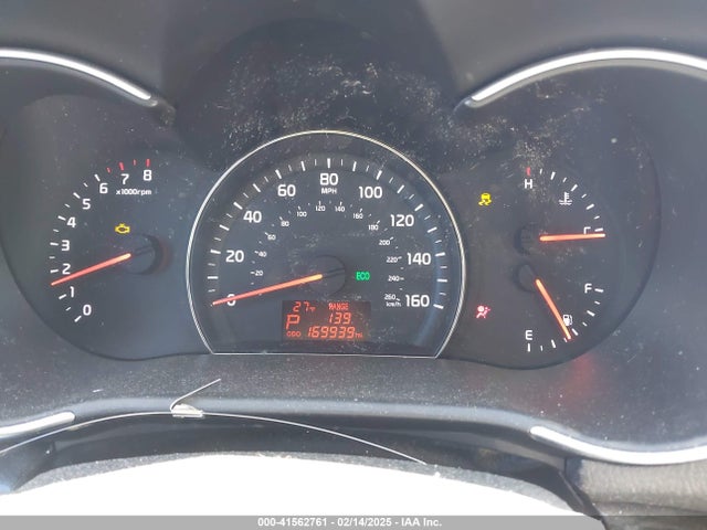 5XYKTCA69EG477824 KIA SORENTO LX