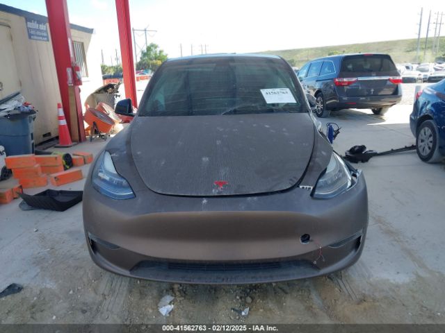 5YJYGDEE8MF140038 Tesla Model Y Long Range Dual Motor All-wheel Drive