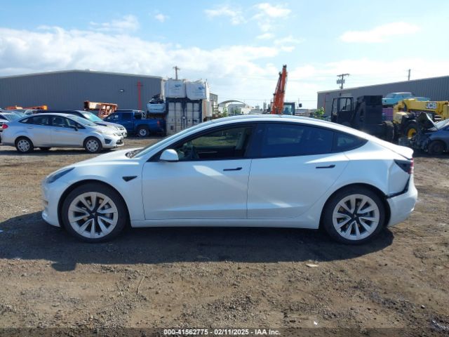 5YJ3E1EB7NF120661 Tesla Model 3 Long Range Dual Motor All-wheel Drive
