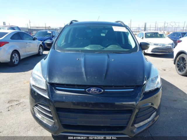 1FMCU0GXXEUE35415 Ford ESCAPE SE