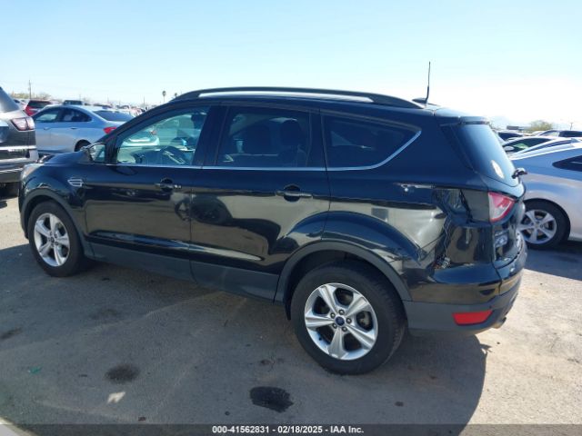 1FMCU0GXXEUE35415 Ford ESCAPE SE