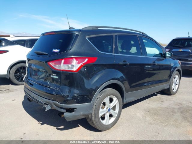 1FMCU0GXXEUE35415 Ford ESCAPE SE