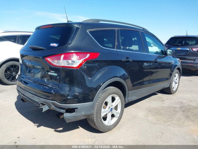 1FMCU0GXXEUE35415 Ford ESCAPE SE