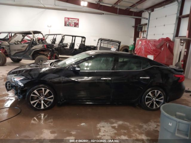 1N4AA6AP4HC451884 Nissan Maxima 3.5 Platinum