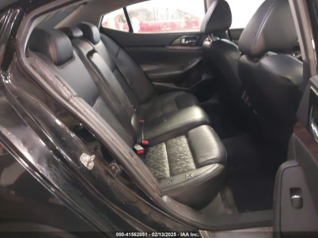 1N4AA6AP4HC451884 Nissan Maxima 3.5 Platinum
