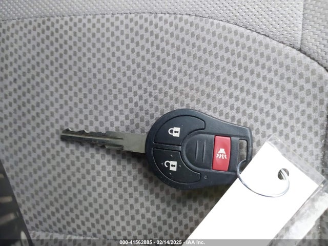 JN8AS5MT7FW666038 Nissan Rogue Select S