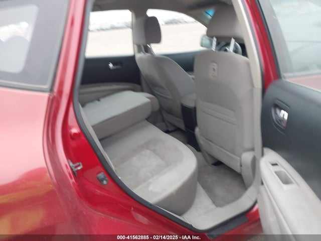 JN8AS5MT7FW666038 Nissan Rogue Select S