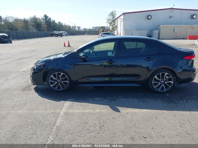 JTDP4MCE1NJ094568 Toyota COROLLA SE