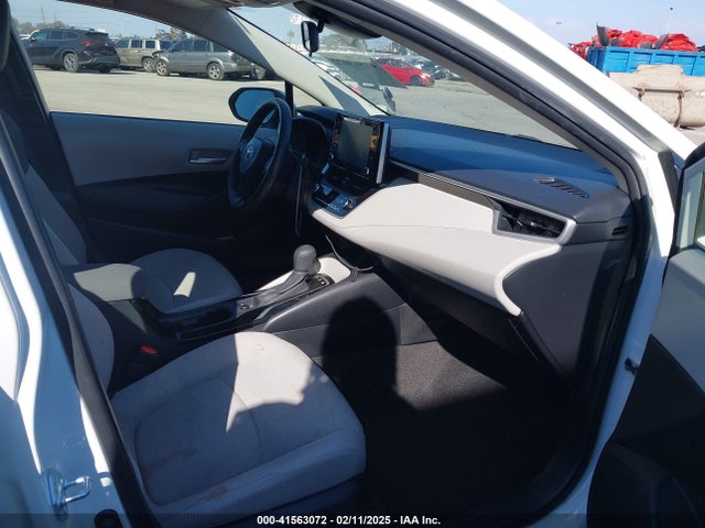 JTDEAMDE1MJ030477 Toyota Corolla Hybrid Le