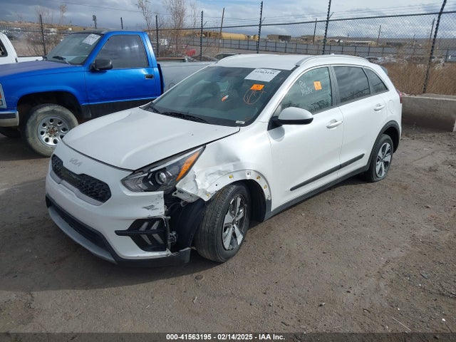 KIA gdi 2022 KNDCB3LC2N5500749 Image 2