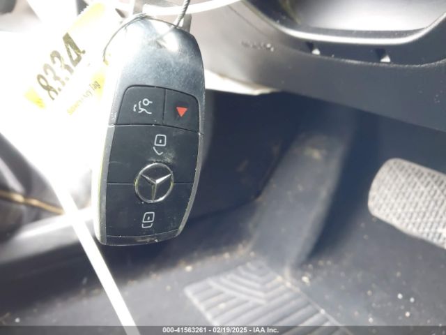 55SWF8DB3KU296007 Mercedes-Benz C 300
