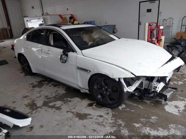2017 JAGUAR XE SAJAR4BG1HA972547