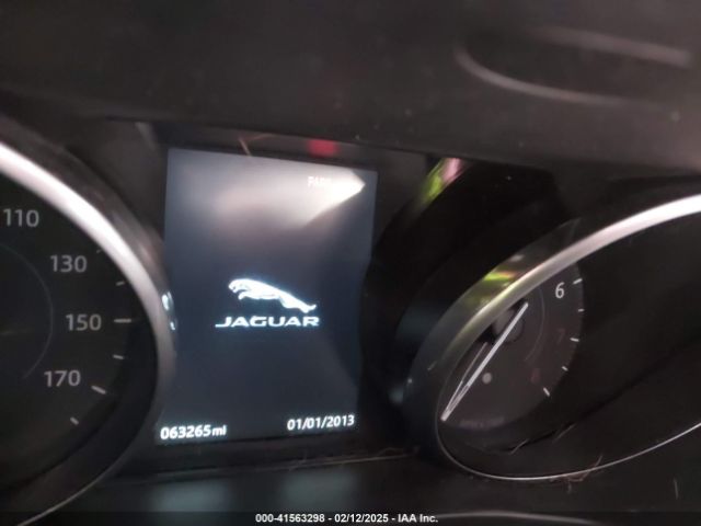 2017 JAGUAR XE SAJAR4BG1HA972547 Photo 6