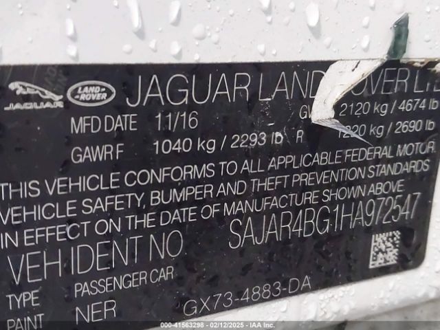 2017 JAGUAR XE SAJAR4BG1HA972547 Photo 8