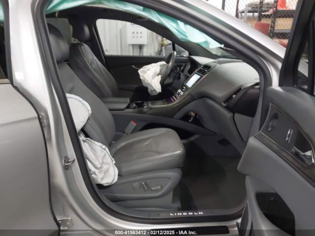 2LMPJ6L96KBL18957 Lincoln 2.0l gtdi
