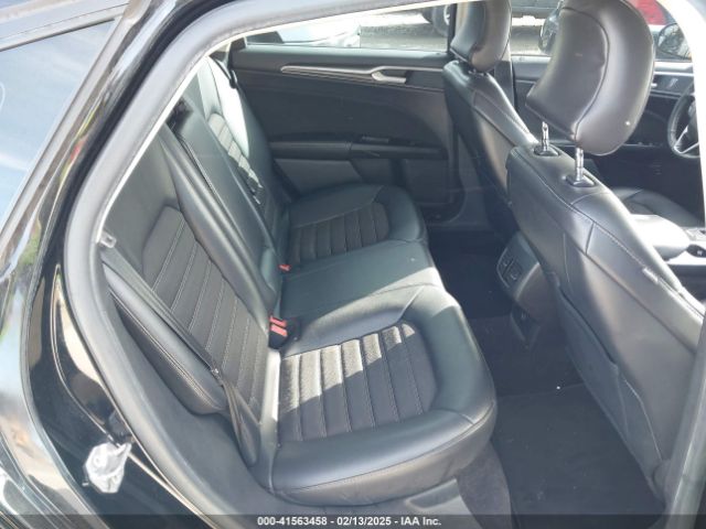 3FA6P0LU1HR190638 Ford Fusion Hybrid Se