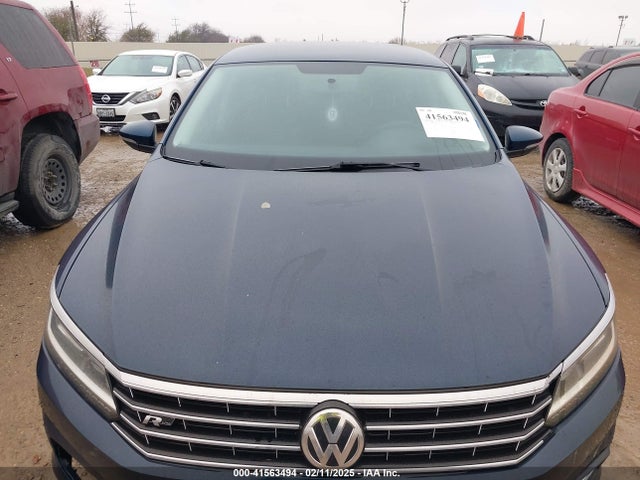 Volkswagen Passat 2018 1VWAA7A39JC012678 Image 10
