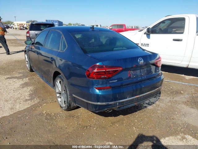 Volkswagen Passat 2018 1VWAA7A39JC012678 Image 3