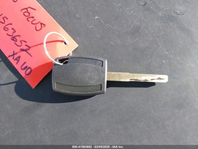 1FADP3E20JL302922 Ford FOCUS S