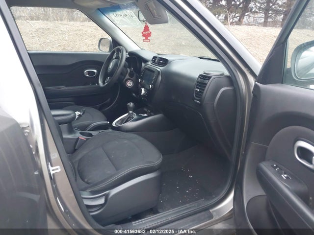 KNDJP3A51J7593842 KIA SOUL +