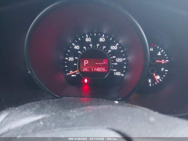 KNDJP3A51J7593842 KIA SOUL +