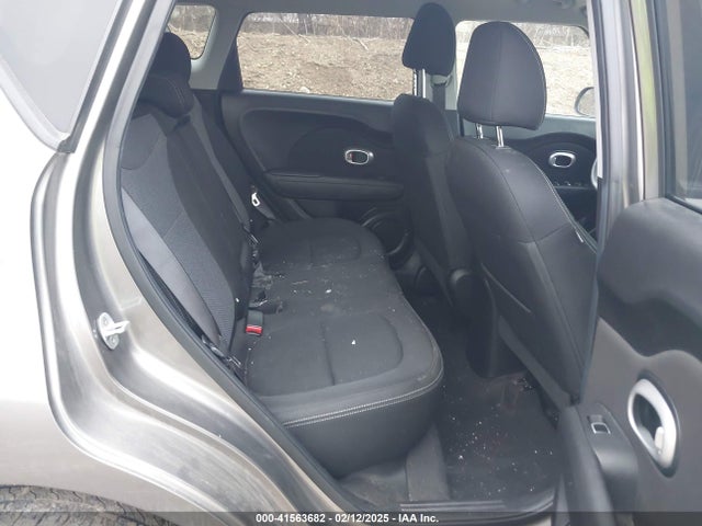 KNDJP3A51J7593842 KIA SOUL +
