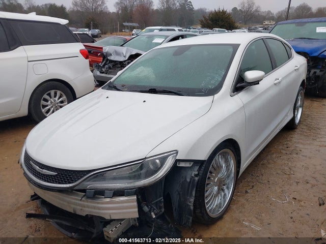 Chrysler 200 Limited 2015 1C3CCCAB3FN709169 Image 2