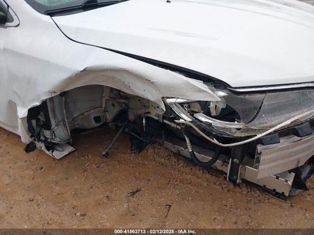 Chrysler 200 Limited 2015 1C3CCCAB3FN709169 Image 6