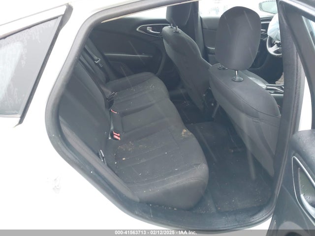Chrysler 200 Limited 2015 1C3CCCAB3FN709169 Image 8