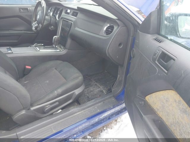 1ZVBP8AM5E5284169 Ford Mustang V6