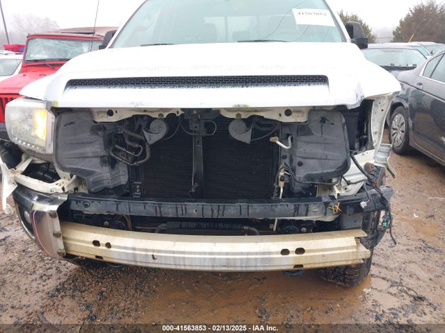 5TFUW5F17EX358272 Toyota 3ur-fbe