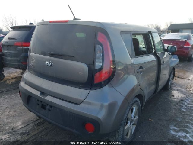 KNDJN2A20J7570249 KIA Soul !
