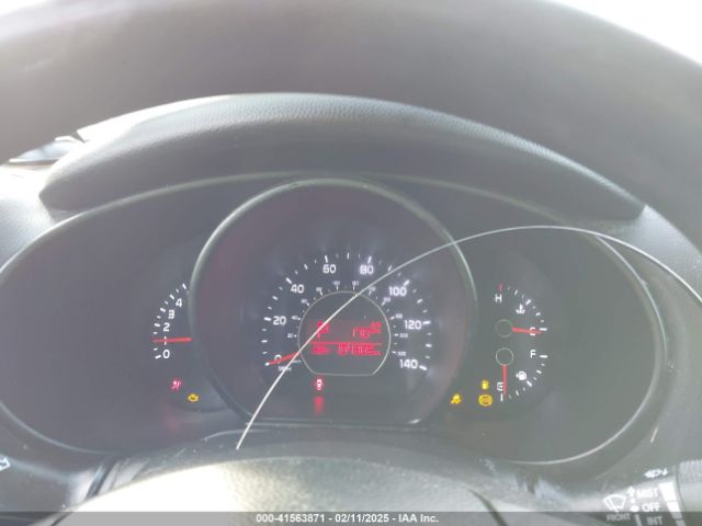 KNDJN2A20J7570249 KIA Soul !