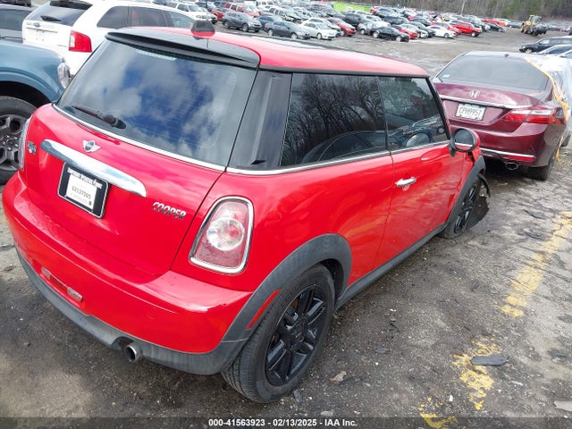 2012 MINI COOPER WMWSU3C58CT542601 Photo 3