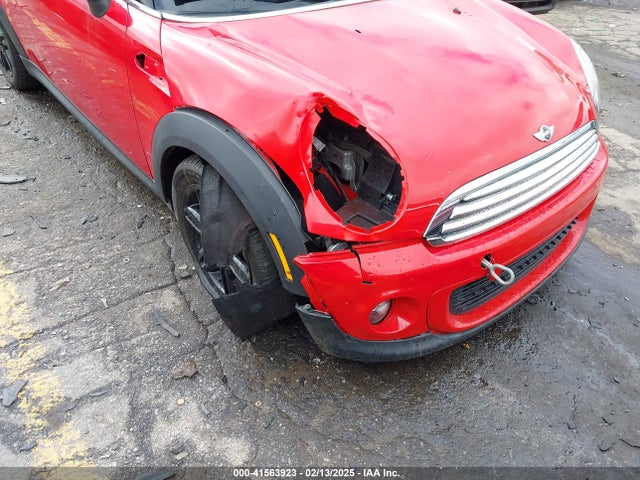 2012 MINI COOPER WMWSU3C58CT542601 Photo 5