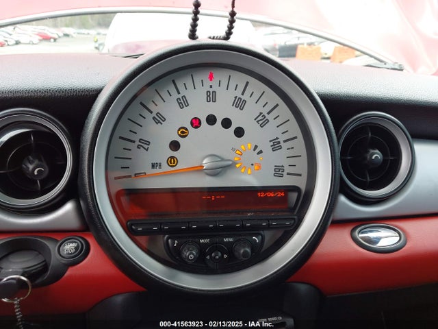 2012 MINI COOPER WMWSU3C58CT542601 Photo 6