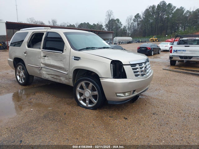 2008 CADILLAC ESCALADE 1GYEC63818R151366 Photo 0