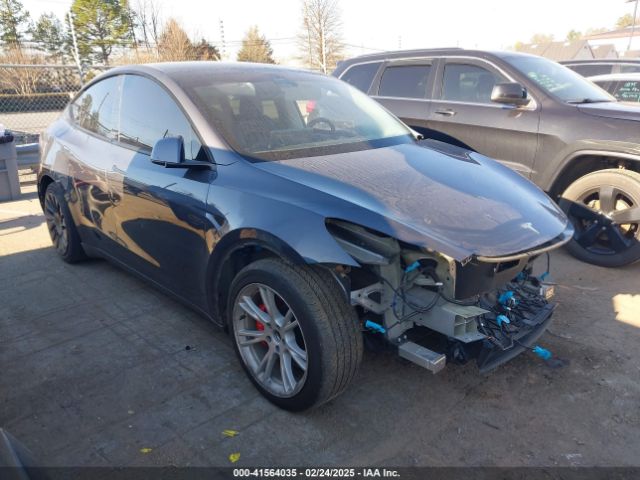 7SAYGDEF1NF382442 Tesla Model Y Performance Dual Motor All-wheel Drive