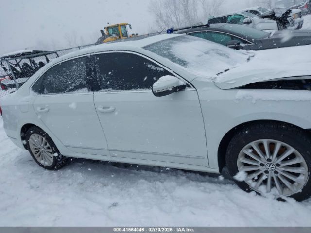 1VWBT7A38GC027230 Volkswagen Passat 1.8t Se