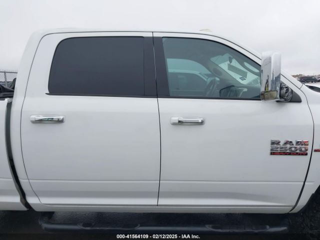 3C6UR5DL3HG673971 RAM 2500 Slt  4x4 6'4 Box