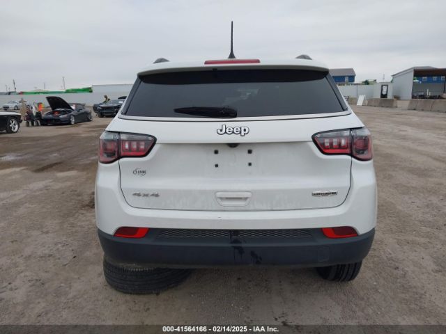 3C4NJDFN4RT169922 Jeep Compass Latitude Lux Fwd