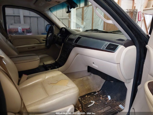2007 CADILLAC ESCALADE 1GYFK638X7R179950 Photo 4
