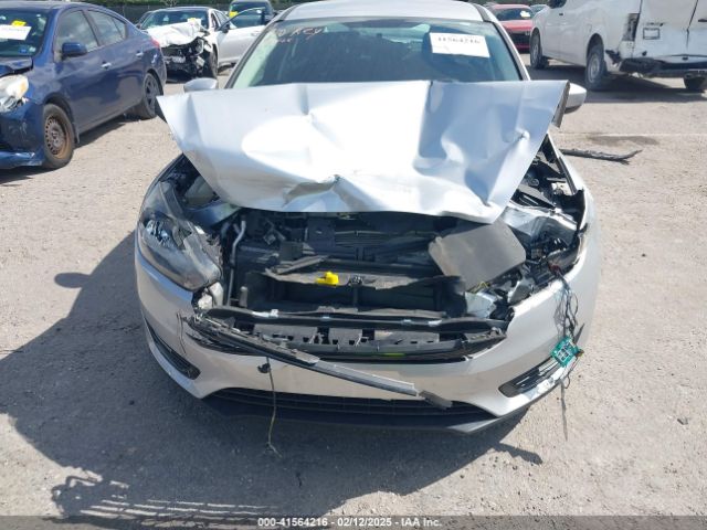 2018 FORD FOCUS 1FADP3FE3JL220529 Photo 5