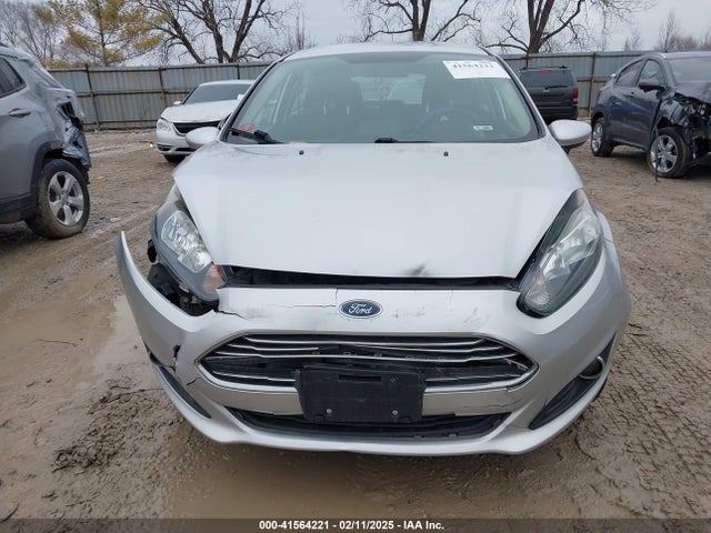 Ford FIESTA SE 2019 3FADP4EJ8KM107180 Image 12