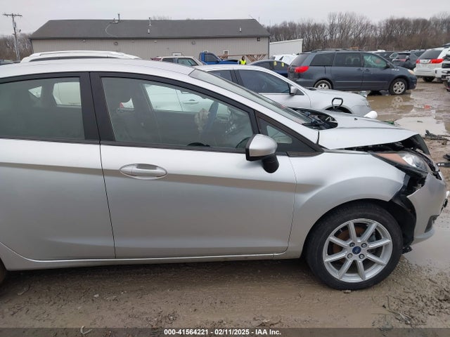 Ford FIESTA SE 2019 3FADP4EJ8KM107180 Image 13